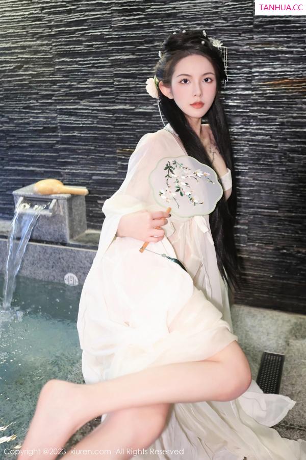   [XiuRen]高清写真图 2023.03.17 No.6430 乔一一 古装美腿第28张图片